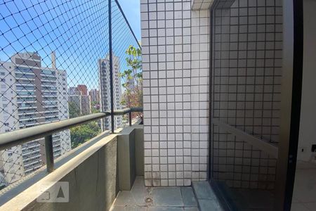 Sacada de apartamento à venda com 3 quartos, 200m² em Vila Andrade, São Paulo
