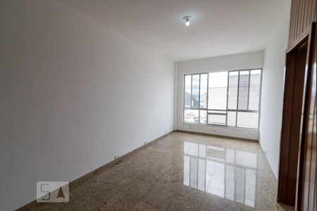 Sala de apartamento para alugar com 3 quartos, 90m² em Tijuca, Rio de Janeiro