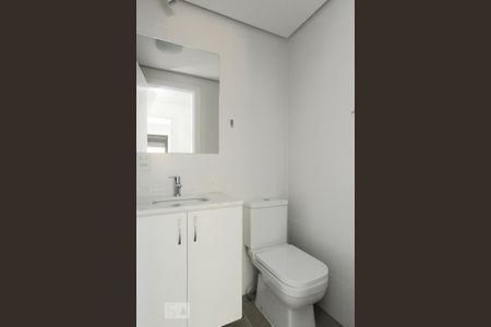 BANHEIRO de apartamento para alugar com 2 quartos, 66m² em Rio Branco, Porto Alegre