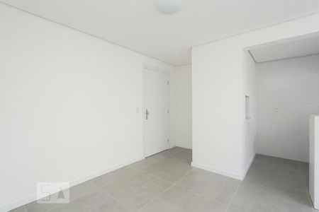 SALA de apartamento para alugar com 2 quartos, 66m² em Rio Branco, Porto Alegre