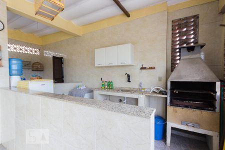 Casa à venda com 200m², 3 quartos e 2 vagas Casa à venda com 200m², 3 quartos e 2 vagasEspaço Gourmet