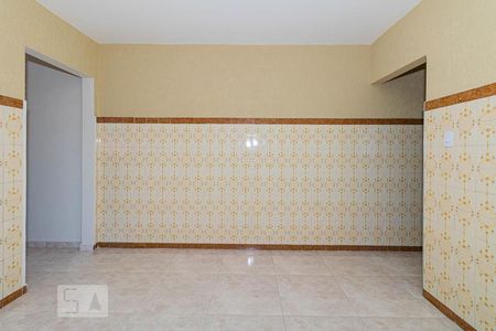 Casa para alugar com 90m², 2 quartos e sem vaga Casa para alugar com 90m², 2 quartos e sem vagaCozinha