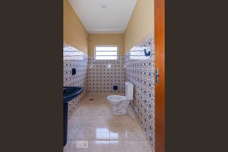 Casa para alugar com 90m², 2 quartos e sem vaga Casa para alugar com 90m², 2 quartos e sem vagaBanheiro