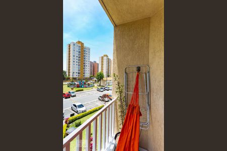 Varanda de apartamento à venda com 2 quartos, 58m² em Piratininga, Osasco