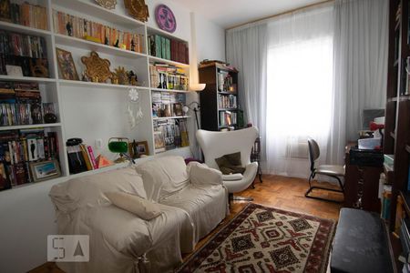 Quarto 1 de apartamento à venda com 3 quartos, 160m² em Copacabana, Rio de Janeiro