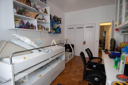Apartamento à venda com 160m², 3 quartos e 1 vagaQuarto 3