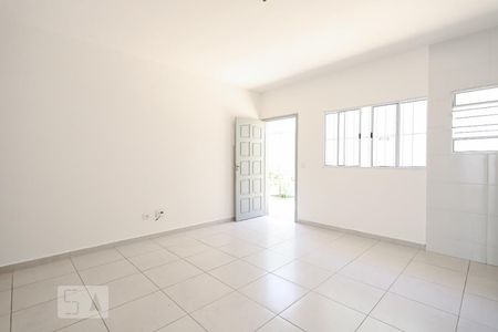 Cozinha e Sala de apartamento para alugar com 1 quarto, 45m² em Parada Inglesa, São Paulo