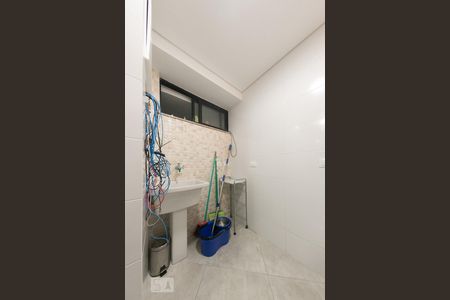 Apartamento para alugar com 70m², 3 quartos e 1 vagaÁrea de serviço