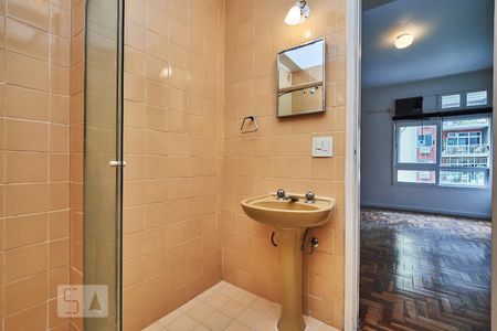 Banheiro Suite de apartamento para alugar com 2 quartos, 70m² em Grajaú, Rio de Janeiro