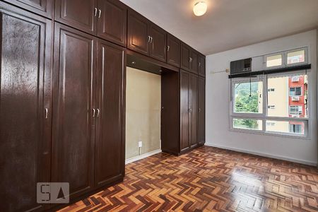 Quarto Suite de apartamento para alugar com 2 quartos, 70m² em Grajaú, Rio de Janeiro