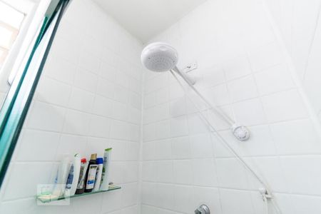 Casa à venda com 260m², 4 quartos e 8 vagas Casa à venda com 260m², 4 quartos e 8 vagasBanheiro da Suíte