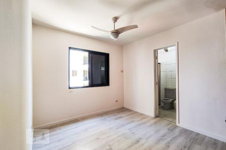 Apartamento à venda com 110m², 3 quartos e 2 vagas Apartamento à venda com 110m², 3 quartos e 2 vagasSuíte