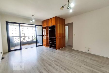Apartamento à venda com 110m², 3 quartos e 2 vagas Apartamento à venda com 110m², 3 quartos e 2 vagasSala