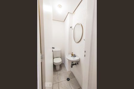 Apartamento à venda com 110m², 3 quartos e 2 vagas Apartamento à venda com 110m², 3 quartos e 2 vagasLavabo