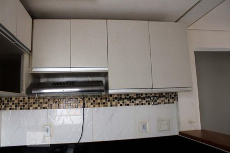 Apartamento à venda com 58m², 2 quartos e 1 vagaCozinha - Armários