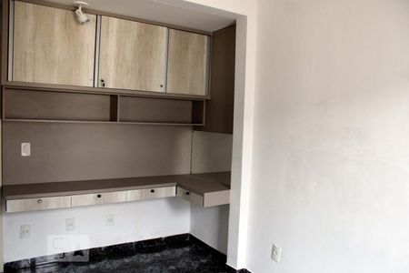 Apartamento à venda com 58m², 2 quartos e 1 vagaQuarto 1- Armários
