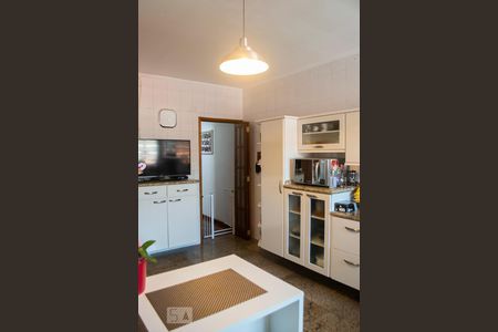 Casa à venda com 300m², 3 quartos e 5 vagasCOZINHA