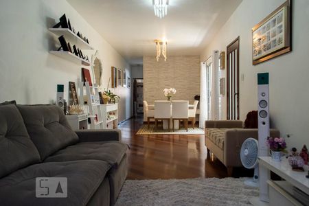 SALA de casa à venda com 3 quartos, 300m² em Água Fria, São Paulo