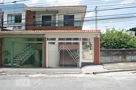 Casa à venda com 300m², 3 quartos e 5 vagasFACHADA