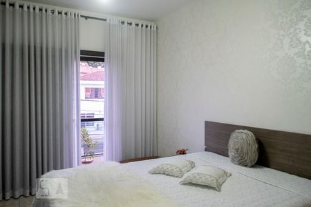 Casa à venda com 300m², 3 quartos e 5 vagasQUARTO 3 SUITE