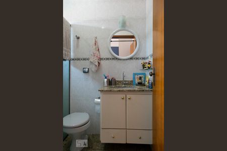 Casa à venda com 300m², 3 quartos e 5 vagasBANHEIRO SUITE 2