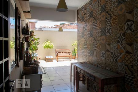 Casa à venda com 300m², 3 quartos e 5 vagasQUINTAL FUNDOS