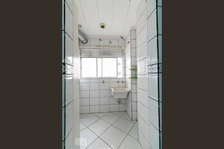 Apartamento à venda com 77m², 3 quartos e 1 vagaÁrea de Serviço