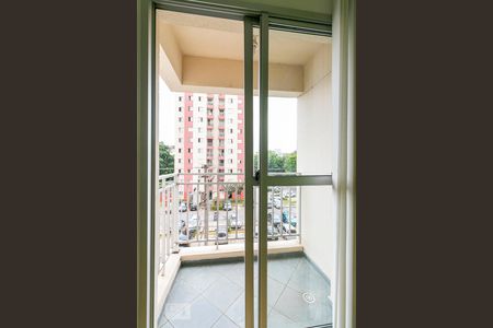 Varanda de apartamento à venda com 3 quartos, 77m² em Vila Carlos de Campos, São Paulo