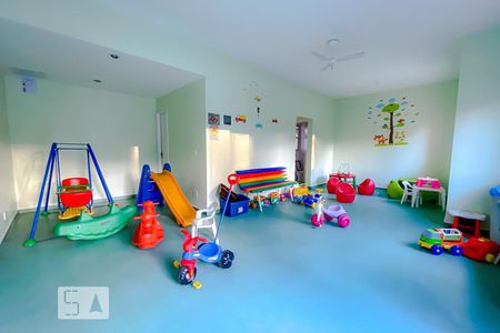 Apartamento à venda com 77m², 3 quartos e 1 vagaÁrea Comum - Brinquedoteca