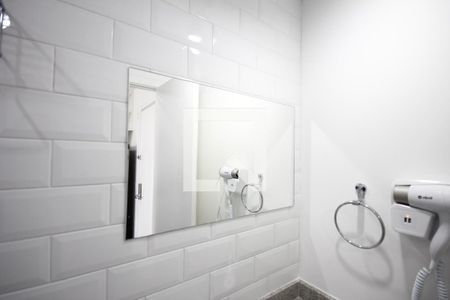 Banheiro de kitnet/studio à venda com 1 quarto, 25m² em Sé, São Paulo