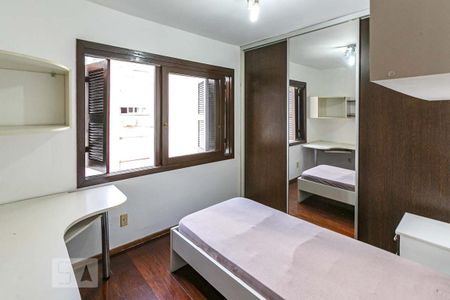 Apartamento para alugar com 218m², 3 quartos e 3 vagas Apartamento para alugar com 218m², 3 quartos e 3 vagasQuarto 2