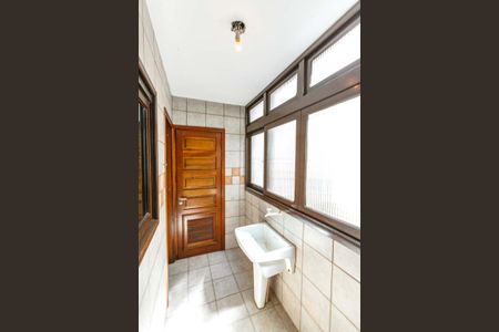 Apartamento para alugar com 218m², 3 quartos e 3 vagas Apartamento para alugar com 218m², 3 quartos e 3 vagasÁrea de Serviço