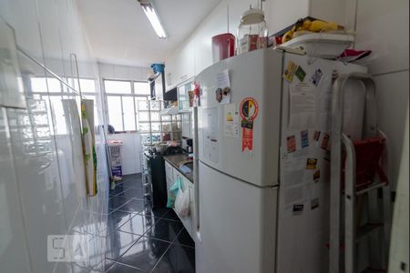 Apartamento à venda com 59m², 2 quartos e 1 vagaCozinha