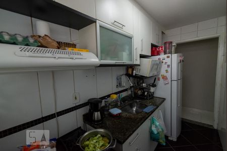 Apartamento à venda com 59m², 2 quartos e 1 vagaCozinha