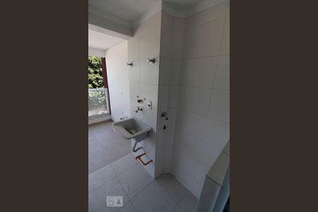 Área de Serviço de apartamento para alugar com 2 quartos, 54m² em Vila Galvão, Guarulhos