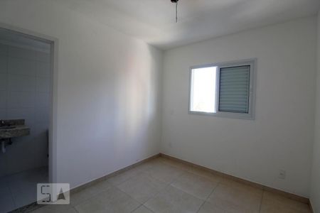 Suíte de apartamento para alugar com 2 quartos, 54m² em Vila Galvão, Guarulhos