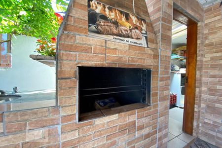 Casa à venda com 275m², 4 quartos e 3 vagasChurrasqueira