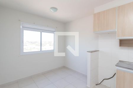 Sala/Cozinha de apartamento para alugar com 2 quartos, 38m² em Itaquera, São Paulo