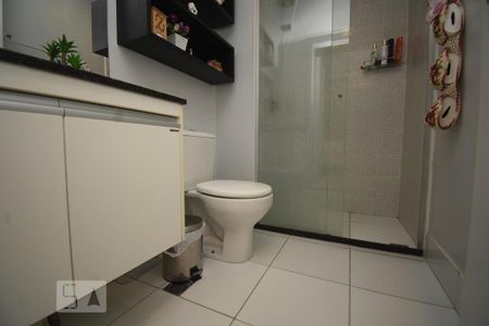 Banheiro de apartamento à venda com 1 quarto, 35m² em Sul (águas Claras), Brasília