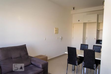 Sala de kitnet/studio para alugar com 1 quarto, 42m² em Centro, São Bernardo do Campo