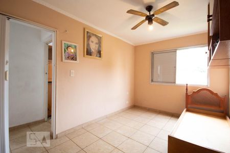Quarto 2 de apartamento para alugar com 2 quartos, 73m² em Quitaúna, Osasco