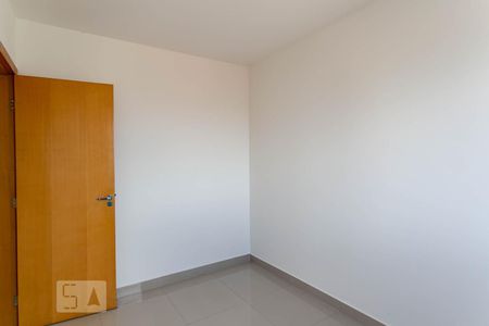 Quarto 1 de apartamento para alugar com 3 quartos, 60m² em Santa Mônica, Belo Horizonte