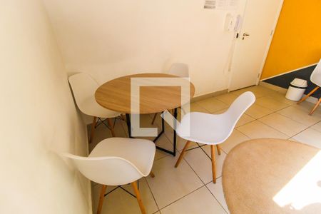 Apartamento para alugar com 41m², 2 quartos e sem vaga Apartamento para alugar com 41m², 2 quartos e sem vagaÁrea comum - Salão de festas