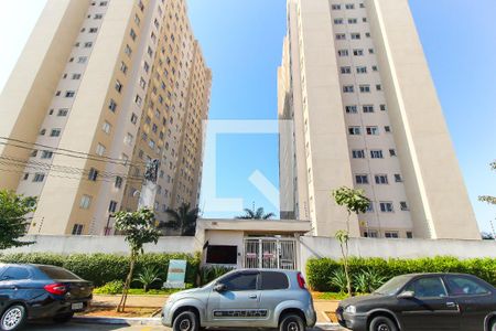 Apartamento para alugar com 41m², 2 quartos e sem vaga Apartamento para alugar com 41m², 2 quartos e sem vagaFachada