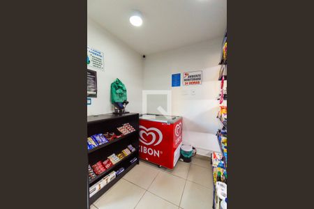 Apartamento para alugar com 41m², 2 quartos e sem vaga Apartamento para alugar com 41m², 2 quartos e sem vagaMini Mercado