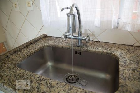 Apartamento para alugar com 70m², 2 quartos e 1 vagaCozinha - pia