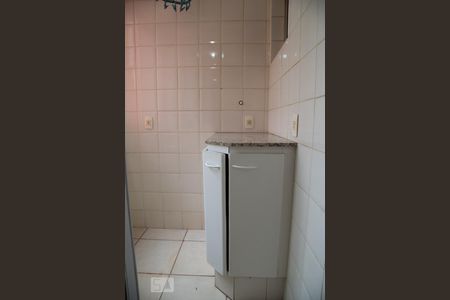 Apartamento para alugar com 70m², 2 quartos e 1 vagaÁrea de serviço