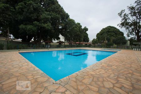 Apartamento para alugar com 70m², 2 quartos e 1 vagaÁrea comum - piscina adulto