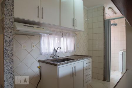 Apartamento para alugar com 70m², 2 quartos e 1 vagaCozinha