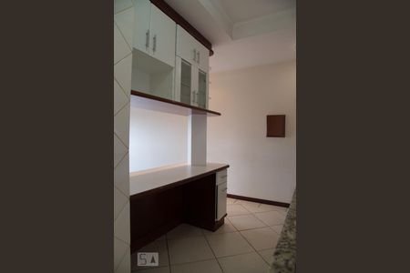 Apartamento para alugar com 70m², 2 quartos e 1 vagaCozinha